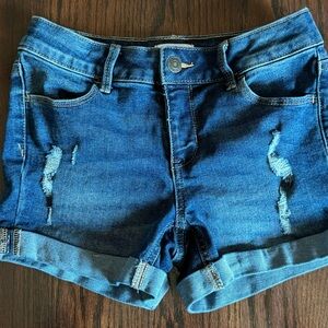 Girls SO Jean shorts size 10